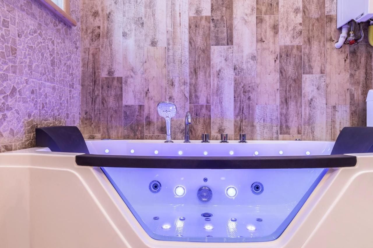 شقة Bunia W Zakopanem Z Jacuzzi المظهر الخارجي الصورة