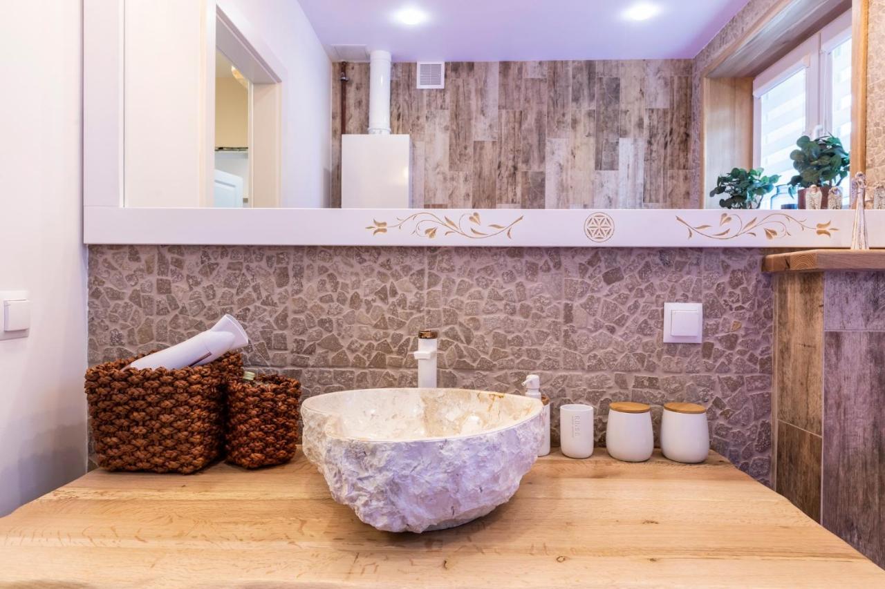 شقة Bunia W Zakopanem Z Jacuzzi المظهر الخارجي الصورة